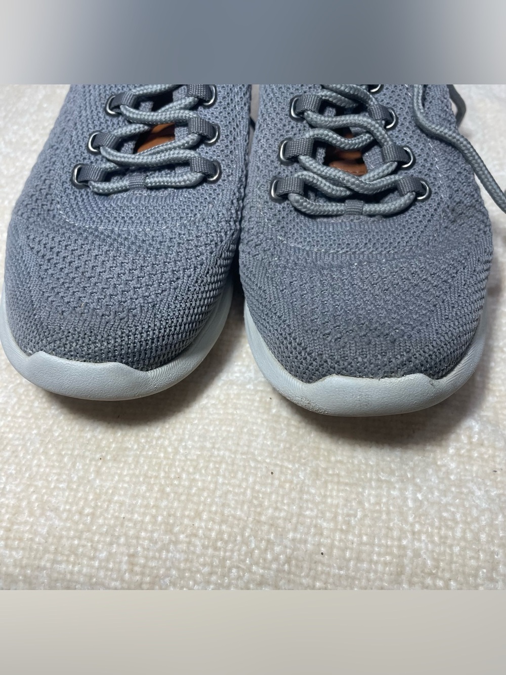 Johnston & Murphy Kids Gray Knit Slip-On Sneakers with Tan Heel Accent size 3.5 - Picture 8 of 11